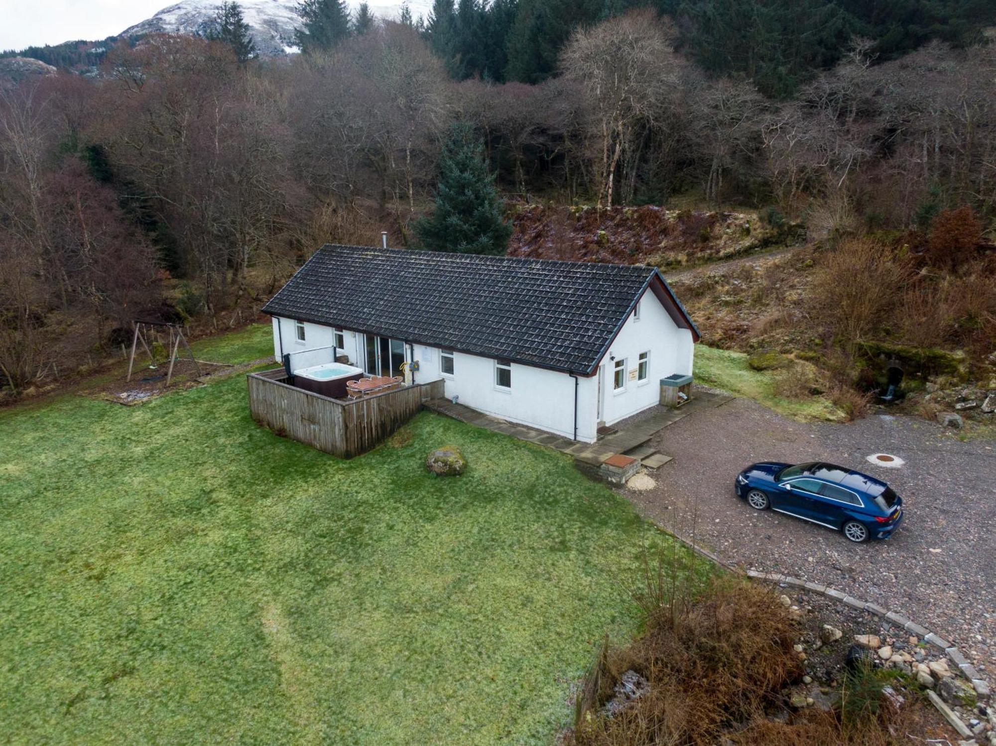 Сasa de vacaciones Glenachulish Bay With Hot Tub Glencoe